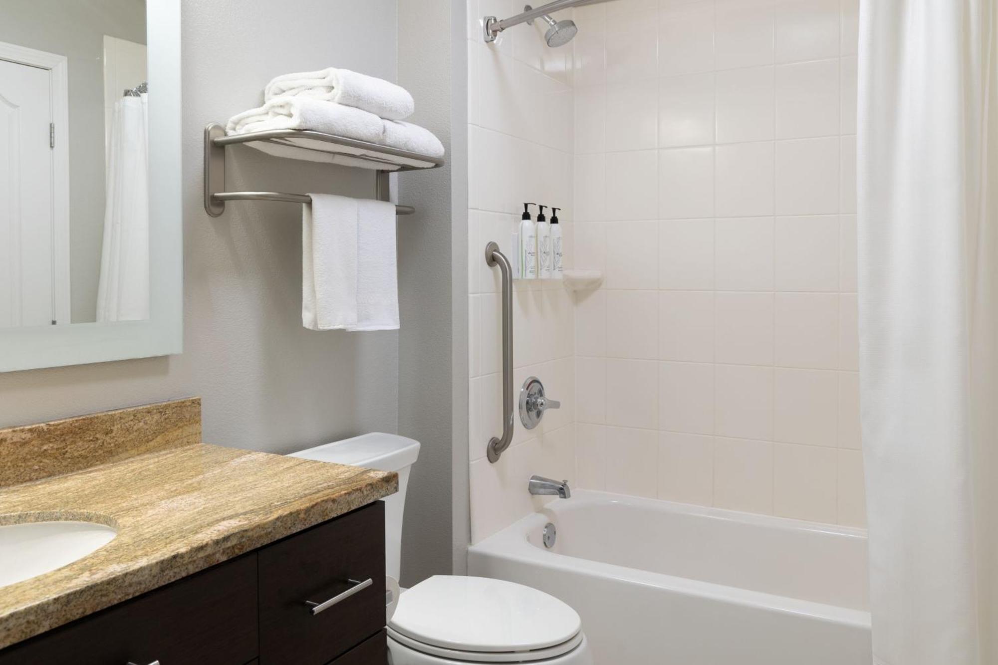 Towneplace Suites By Marriott Sacramento Розвилл Экстерьер фото