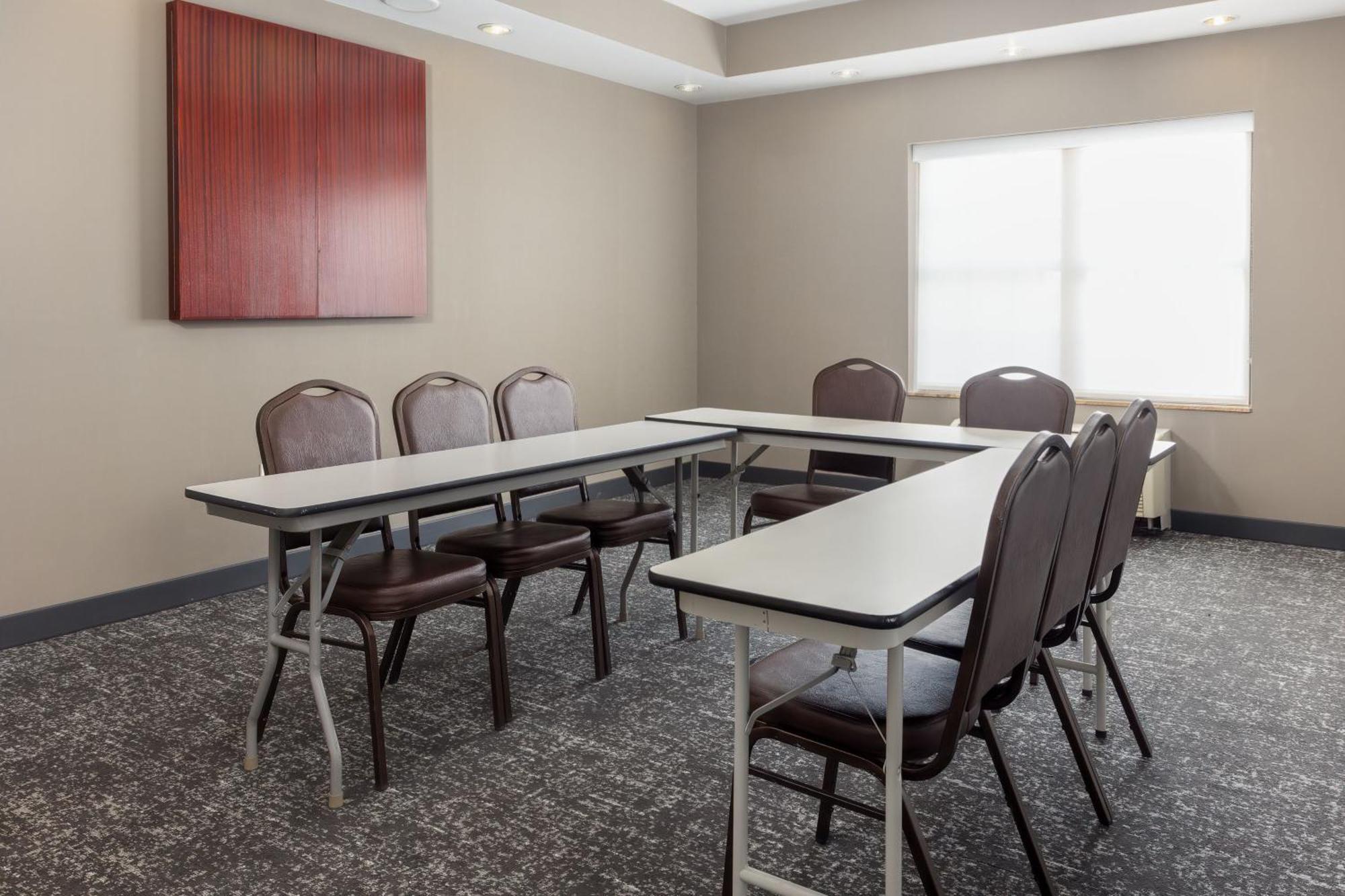 Towneplace Suites By Marriott Sacramento Розвилл Экстерьер фото