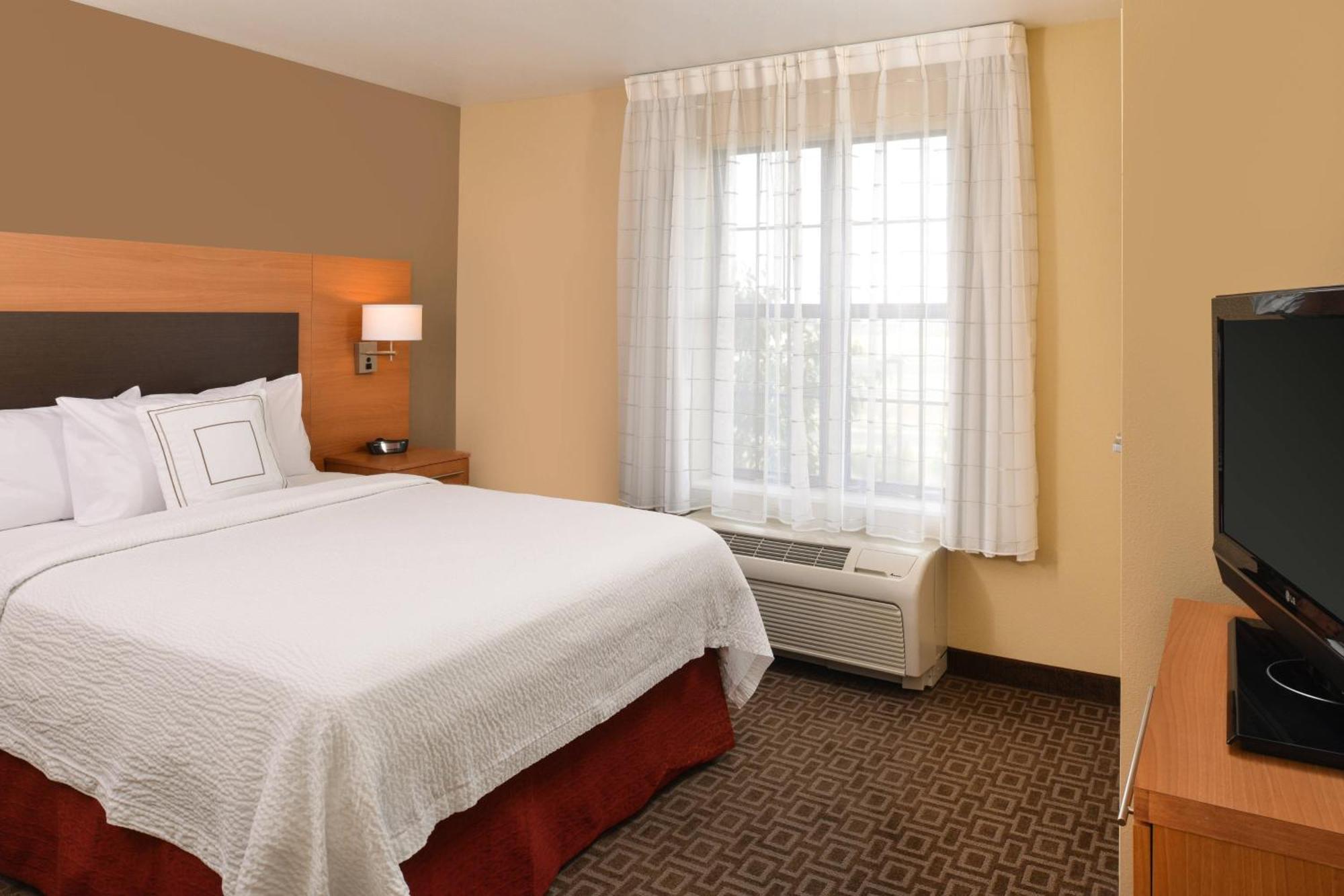 Towneplace Suites By Marriott Sacramento Розвилл Экстерьер фото